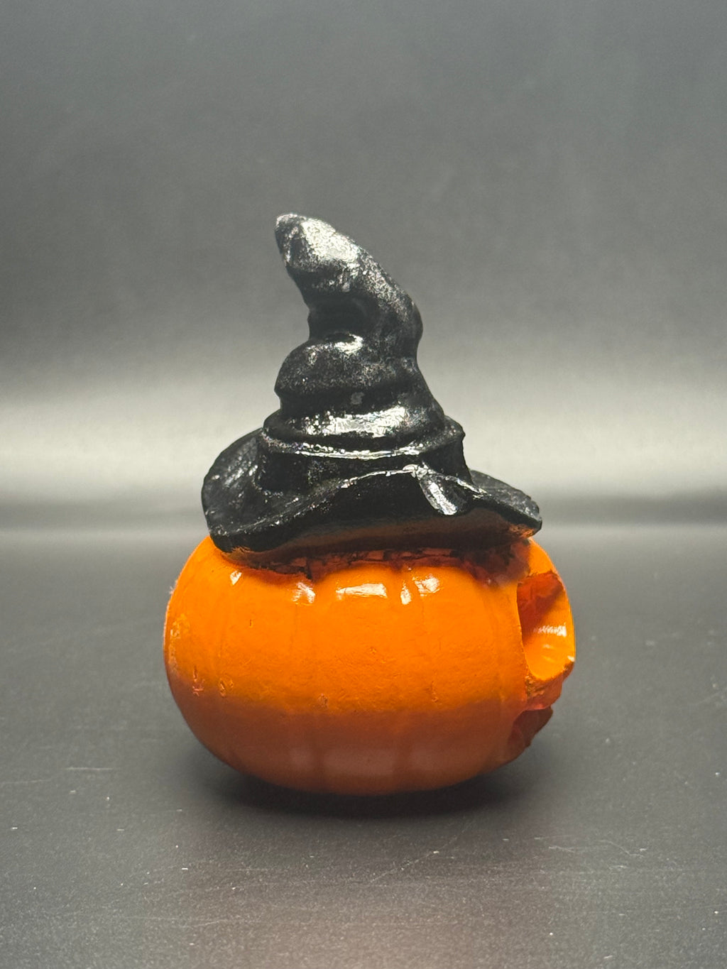 Scary Pumpkin with Witch Hat